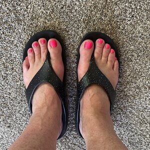 Alegria polka dot sandals sz 41.